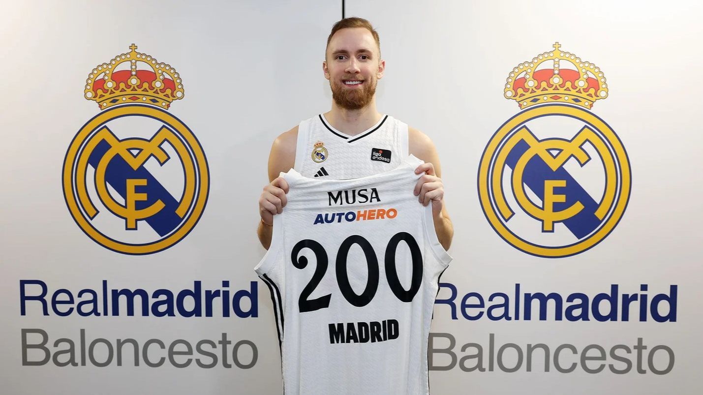 Špansko prvenstvo je osvojio 2024., kao i Kup kralja, a 2023. osvojio je Superkup i Euroligu