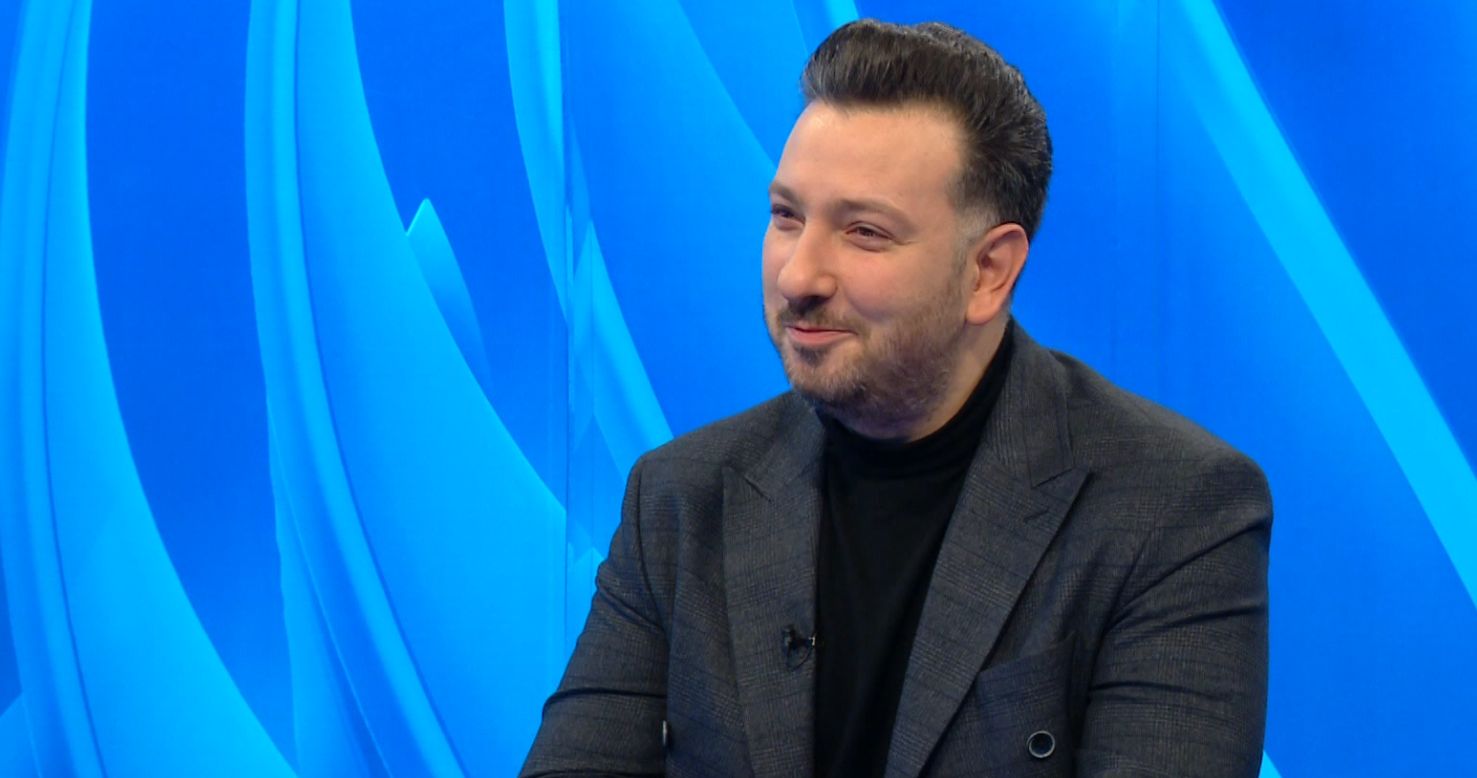 Ovog vikenda pod rukovodstvom Emira Mejremića održan je muzički koncert hora i okrestra kojim je započelo obilježavanje izuzetnog jubijela - 70 godina postojanja Muzičke akademije