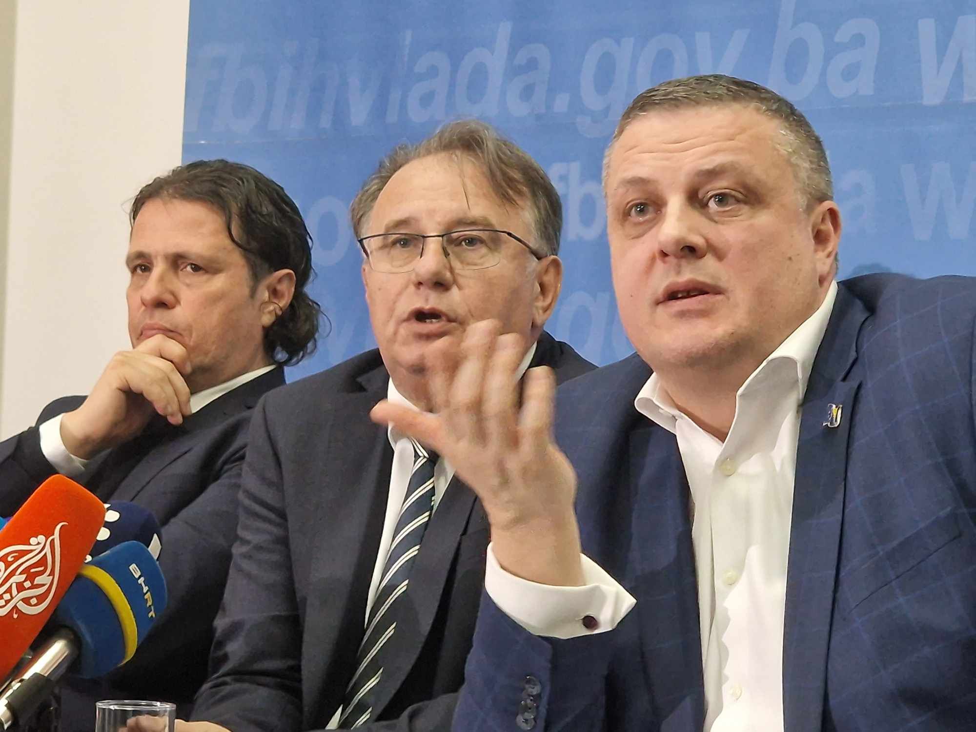 Sudeći po razumijevanju ove teme jasno je da nam je itekako opao intelektulani potencijal i možemo čuti da se, maltene, kriminalizira poslodavac, kaže Bago