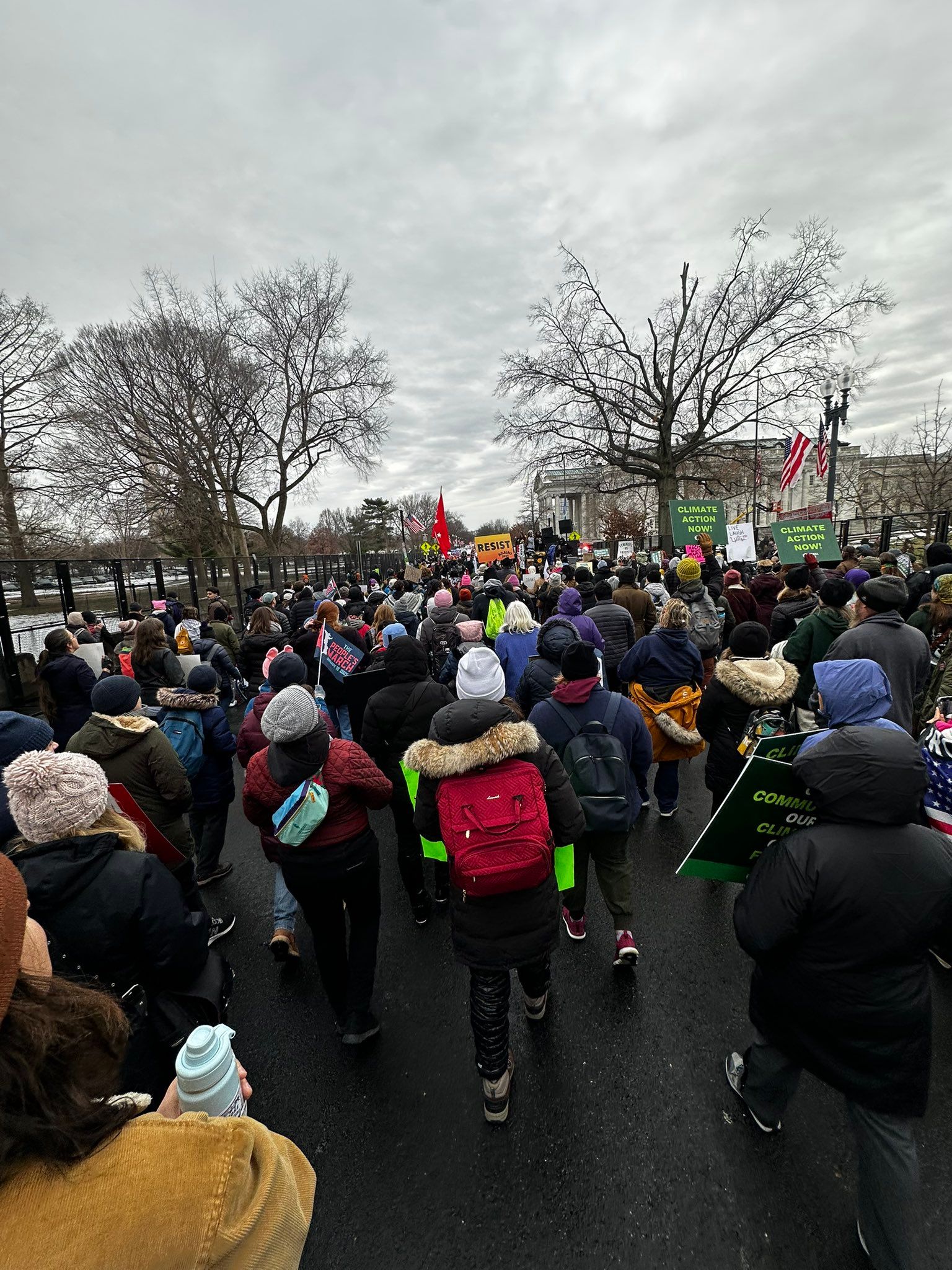 Ostali protestanti okupili su se u druga dva parka također u blizini Bijele kuće