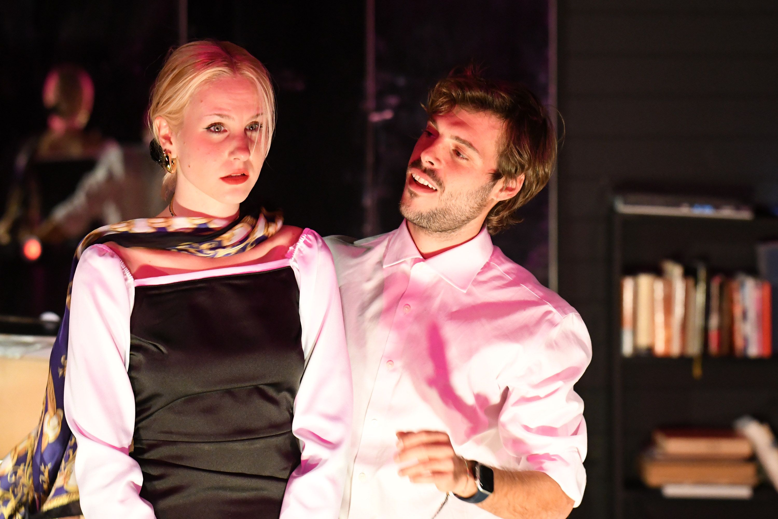 Predstava je nastala kao diplomska predstava Iman Bubić i Laure Brunner