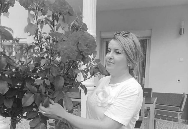 "Svijete moj jedini, hvala ti za svaki trenutak proveden s tobom. Bila si najbolja supruga, majka i prijatelj"