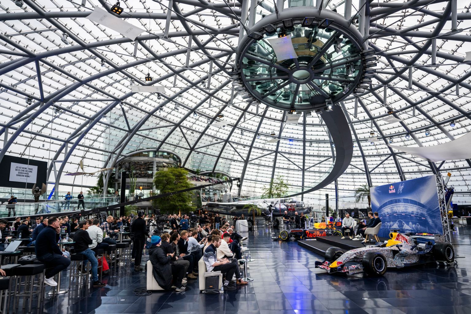 Njemački nogometni stručnjak Jürgen Klopp zvanično se pridružio Red Bullu, a njegova misija je da dugoročno utiče na mrežu klubova