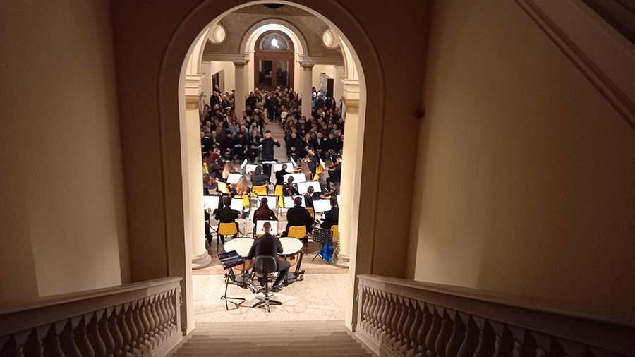 Publika je imala priliku slušati Simfoniju br. 39 u Es duru KV. 543, Wolfganga Amadeusa Mozarta.