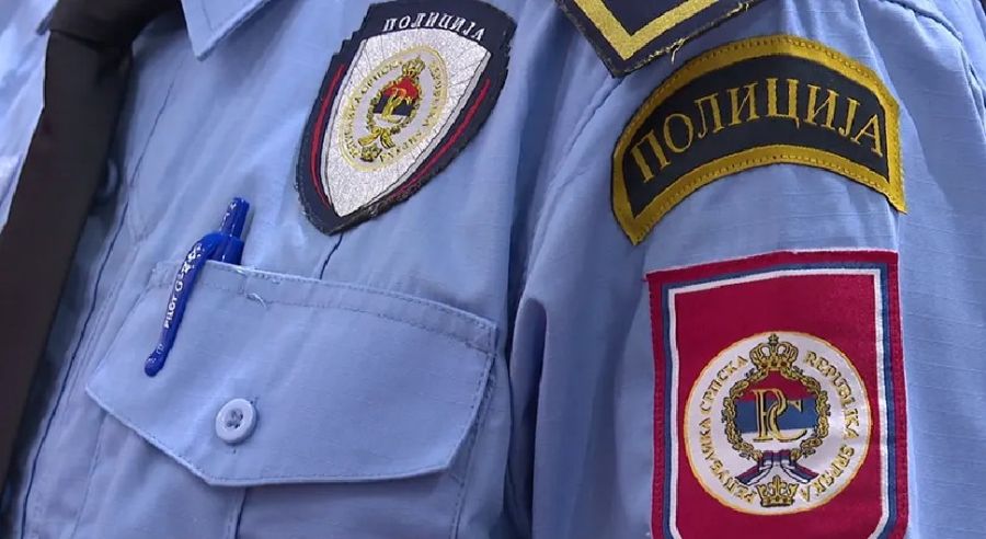 (...) sudovi odbacili takve naloge i utvrdili da pokazivanje zastave nije prekršaj niti krivično djelo prema važećim zakonima.