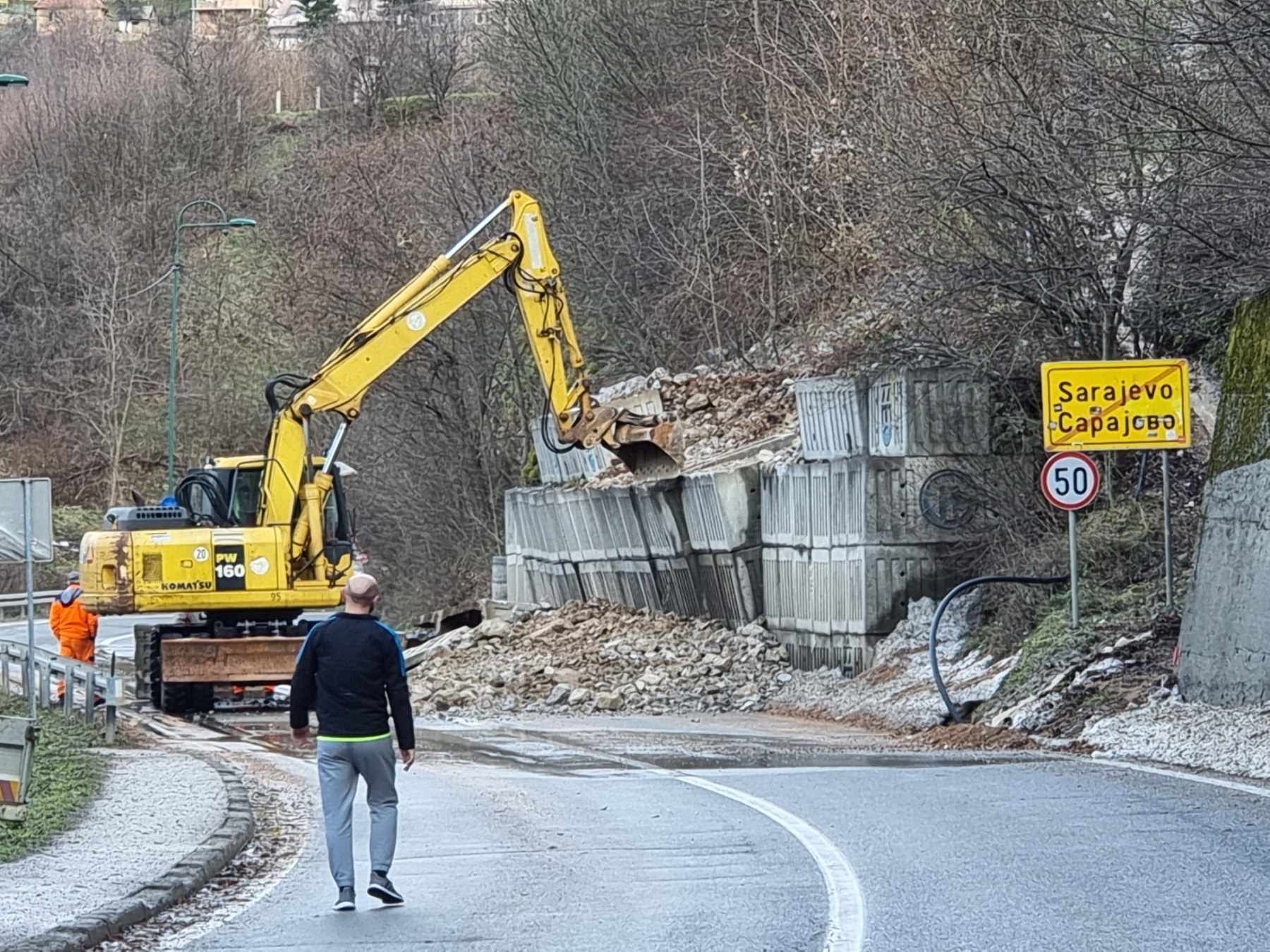 Policija preusmjerava vozila na alternativni put kroz centar Sarajeva