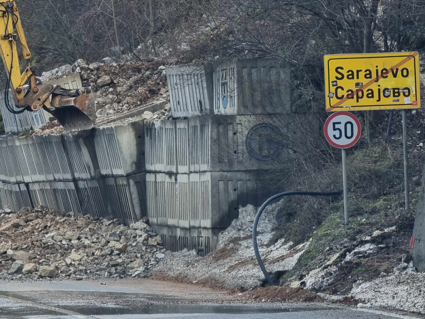 Policija preusmjerava vozila na alternativni put kroz centar Sarajeva