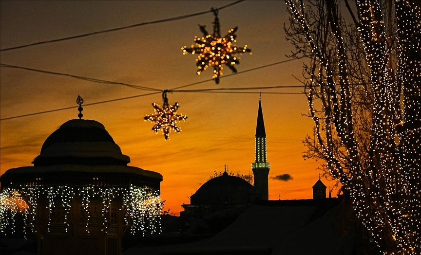 Podsjetio je da se Lejletur-regaib tradicionalno doživljava i kao noć nade, ali i noć preispitivanja vlastite odgovornosti.