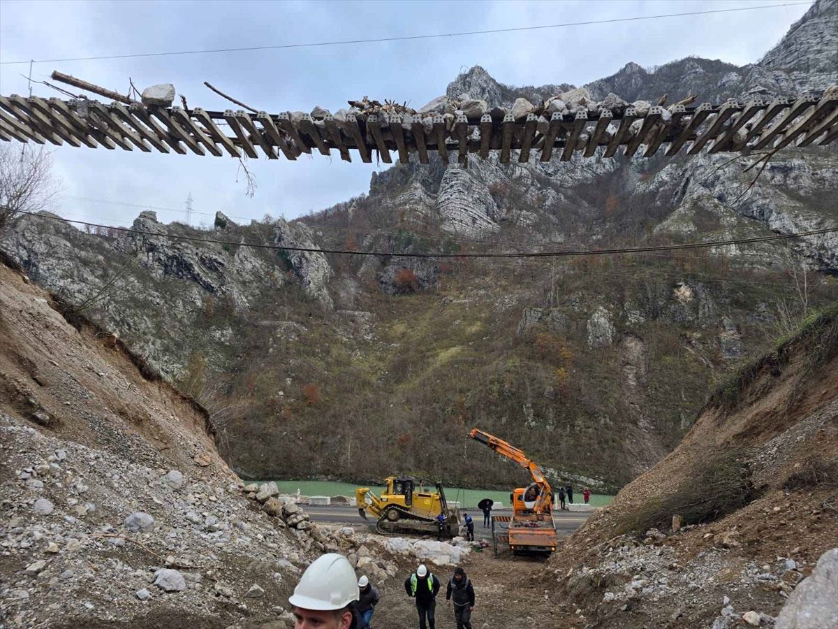 Turbulentna 2024. u BiH i regionu: Godina nesreća, tragedija i velikih demonstracija na ulicama