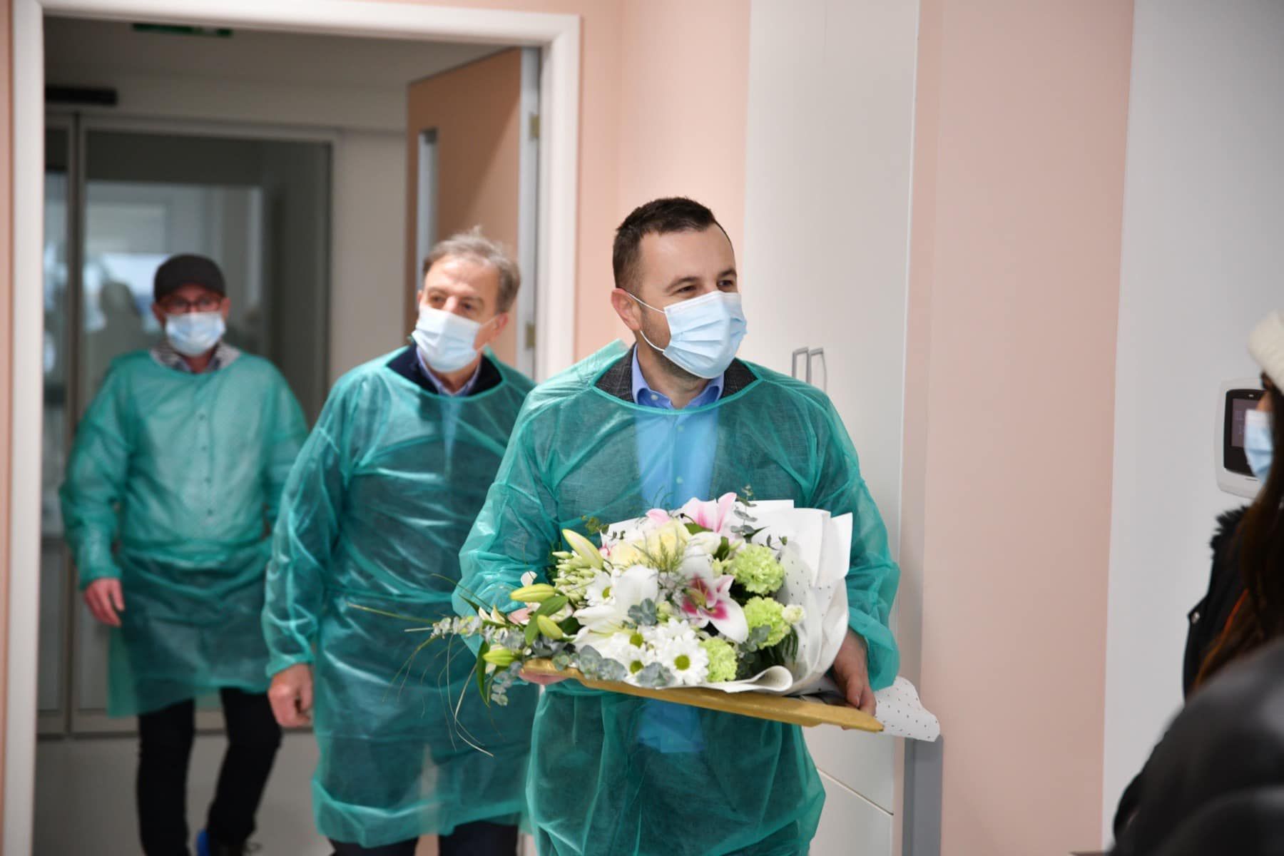 Načelnik Efendić posjetio prvu bebu rođenu u Novoj Godini u općini Novi Grad Sarajevo