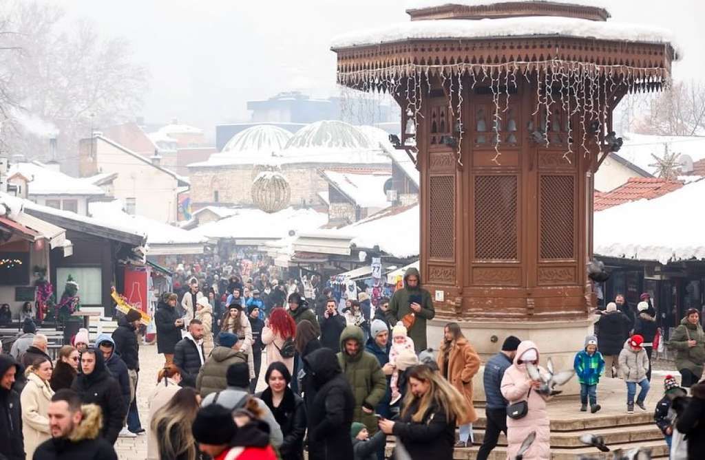 Turistička zajednica Kantona Sarajevo organizirala je tri besplatna koncerta na otvorenom.