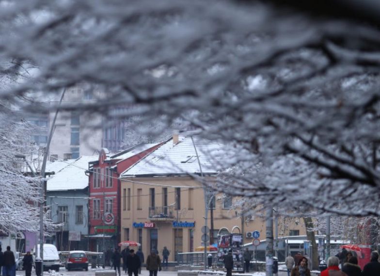 Narednih dana temperature idalje zimske uz česte jutarnje minuse koji ponegdje u slučaju vedre noći mogu biti i izraženiji