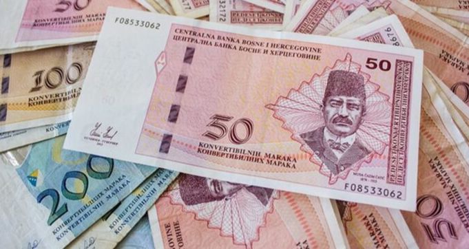 Najvažnija vijest koja je obilježila početak ove godine i o kojoj ne prestaju govoriti sindikati i poslodavci te vlade na svim nivoima je Odluka Vlade FBiH o plati od 1.000KM