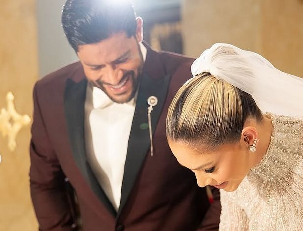 Sestra Iran Anhelo je kritikovala ovakav potez Hulka te poručila da ovaj potez otkriva koliko daleko može ići izdaja kada dolazi od ljudi od kojih najmanje očekujemo