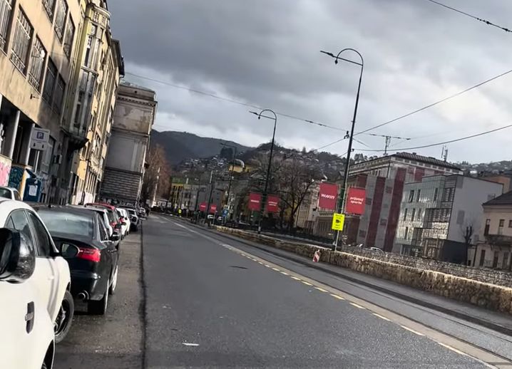 Snijeg i led su se potpuno istopili, a nije ni čudo, s obzirom da je u Sarajevu zabilježeno 13 stepeni u Sarajevu