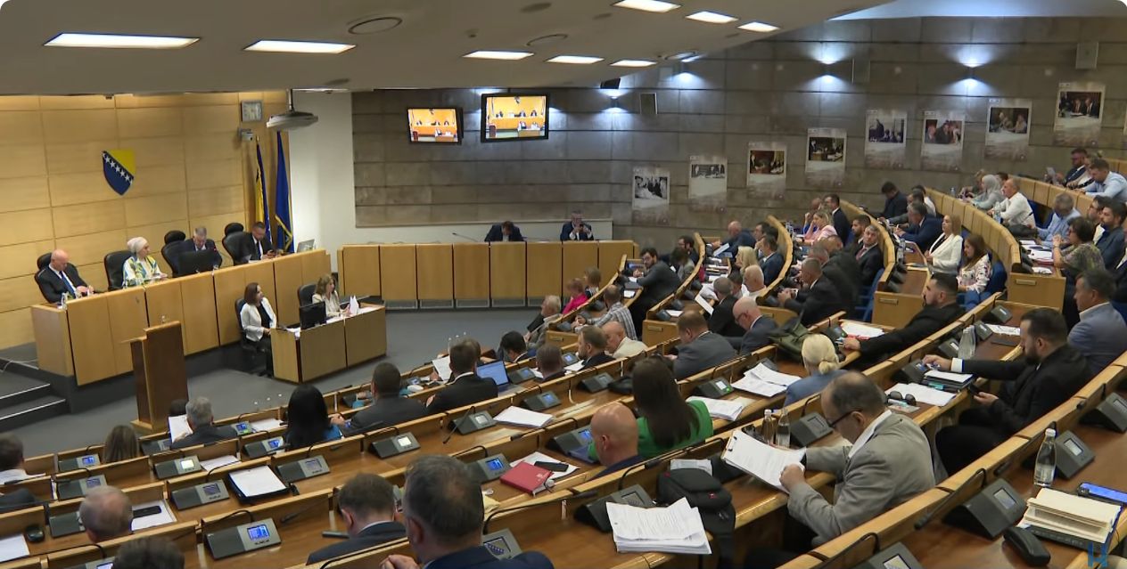  Skoro pa prećutno se ušlo u privremeno finansiranje koje će zakočiti određene procese naredna tri mjeseca u Federaciji