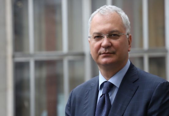 Šutanovac je osnivač i predsjednik CfSP-a, a bio je ministar odbrane u dva mandata