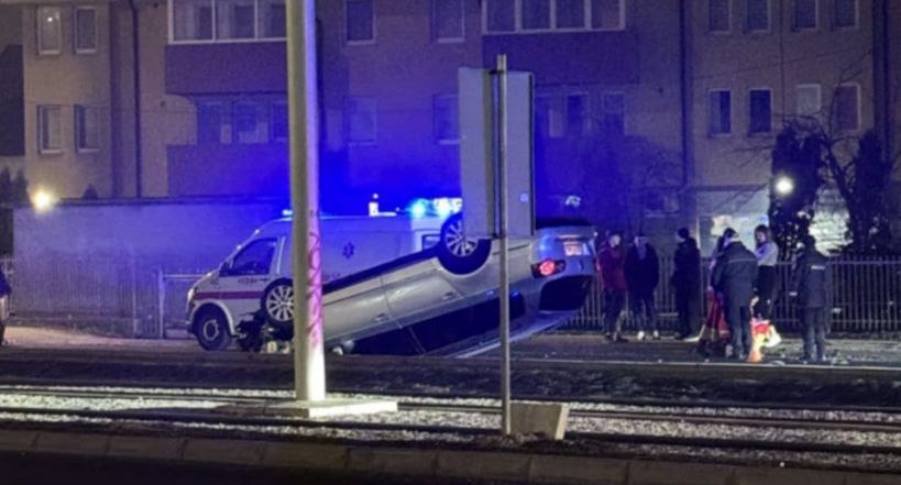 Iz Operativnog centra MUP-a Kantona Sarajevo kazali su nam da su učestvovala dva vozila