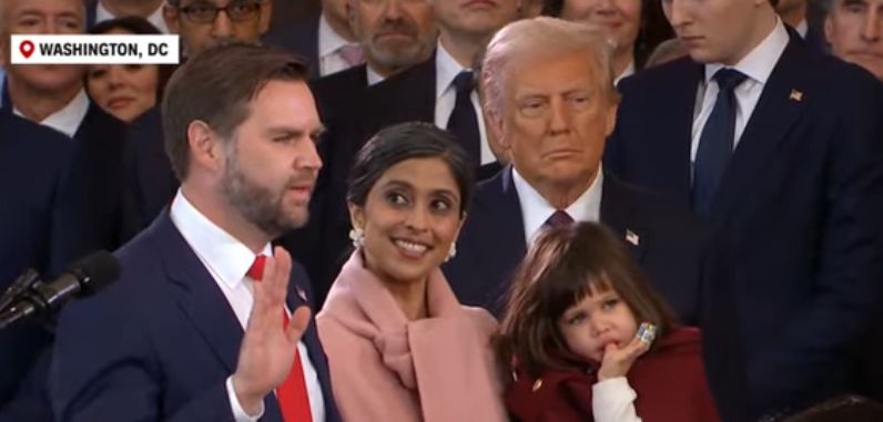 Trump završio s obraćanjem: Počinje zlatno doba Amerike, proglasit ću vanredno stanje