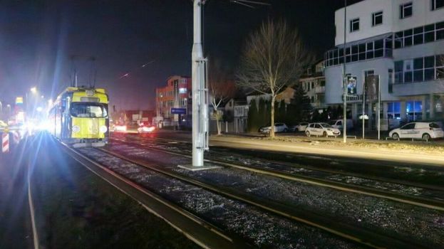 Kako je potvrđeno za Hayat.ba iz Profesionalne vatrogasne brigade KS, dojavu o požaru dobili su u 20.49 sati