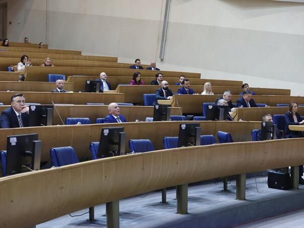 Budžet za 2025. opet na stolu: Hoće li Predstavnički dom konačno povući ključni potez