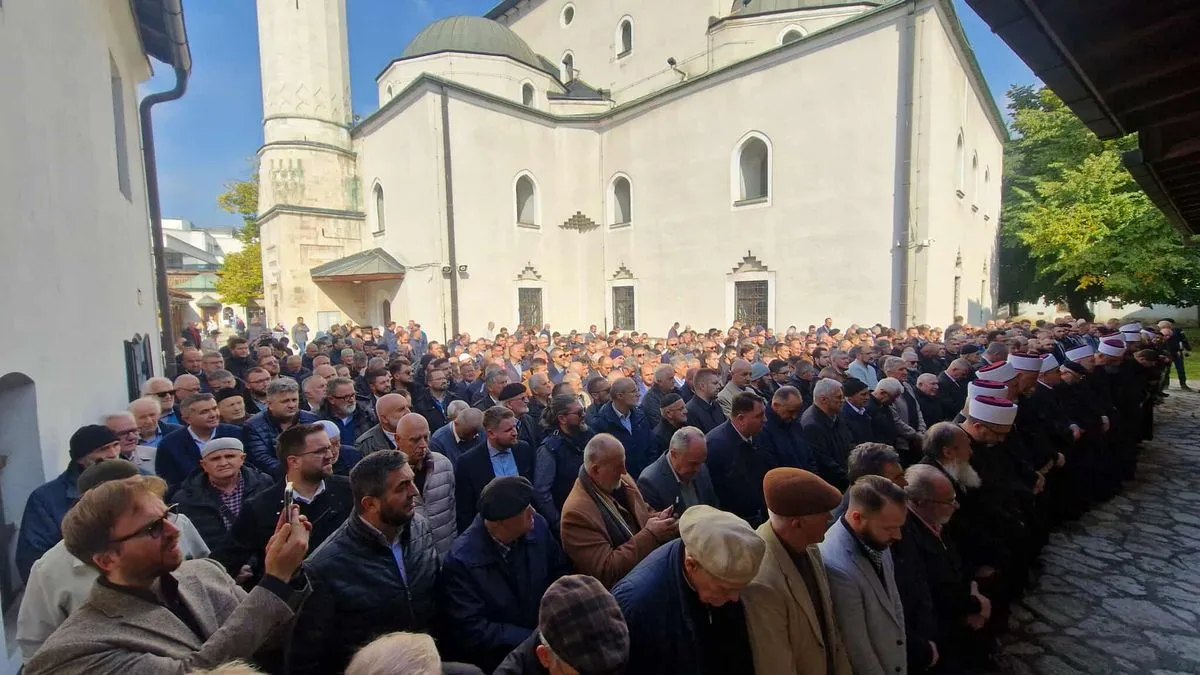 Reis na dženazi prof. Ramiću: Ostavio nam je u amanet djela kao putokaz