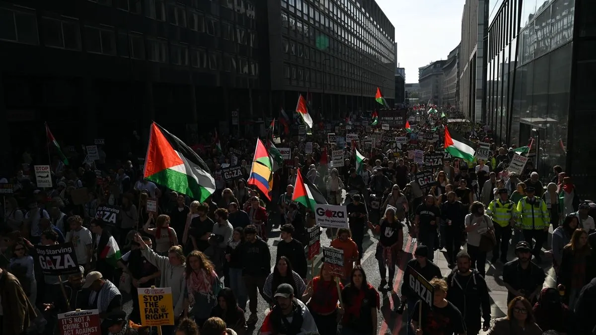 Demonstranti su upozorili da prekid vatre, iako trenutno na snazi, ne znači i kraj patnje.