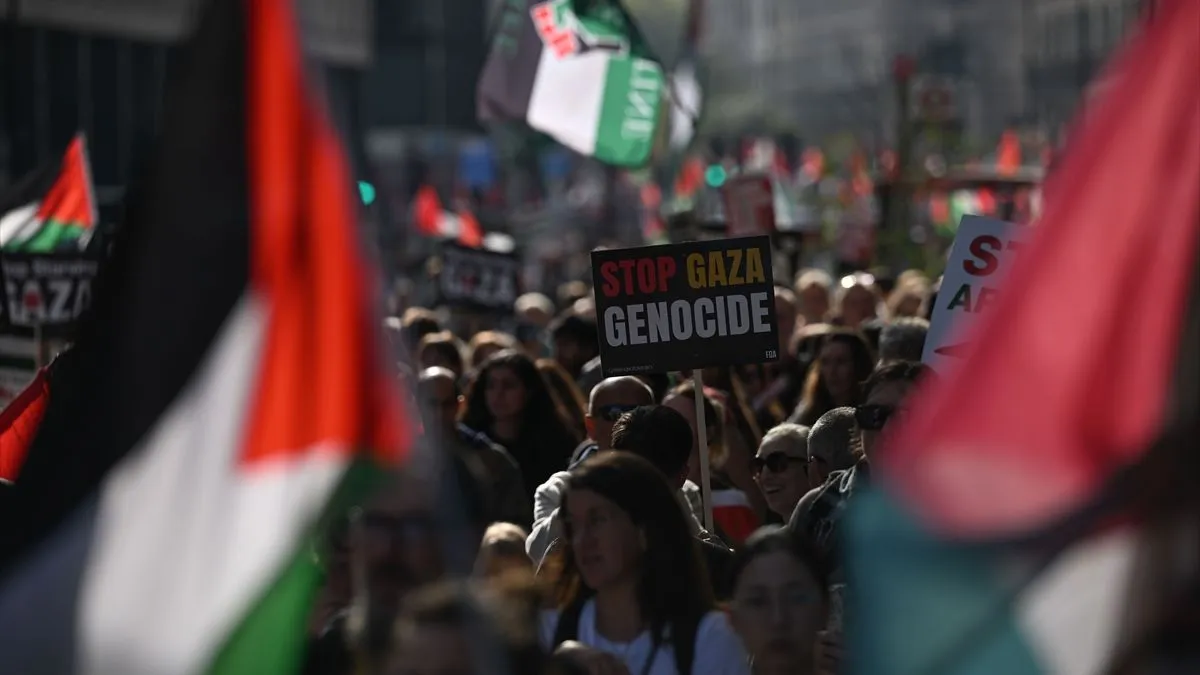 Demonstranti su upozorili da prekid vatre, iako trenutno na snazi, ne znači i kraj patnje.