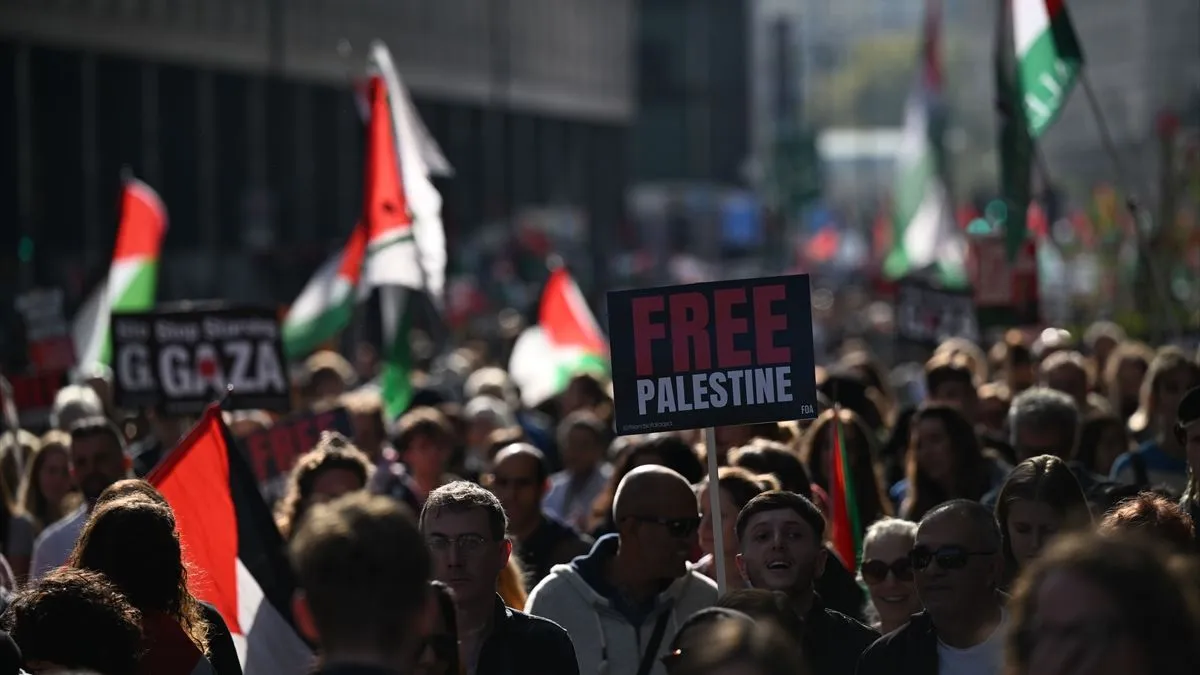 Demonstranti su upozorili da prekid vatre, iako trenutno na snazi, ne znači i kraj patnje.