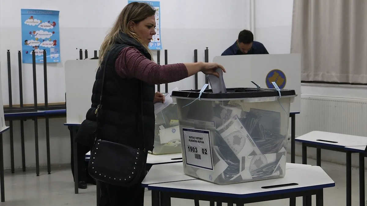 Tokom dana zabilježeni su određeni tehnički problemi, ali oni su brzo prevaziđeni i nisu utjecali na tok glasanja.