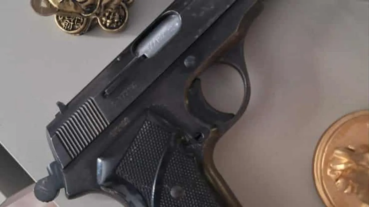 Kako Hayat.ba nezvanično saznaje, u akciji je uhapšena još jedna osoba kod koje je pronađena droga. 