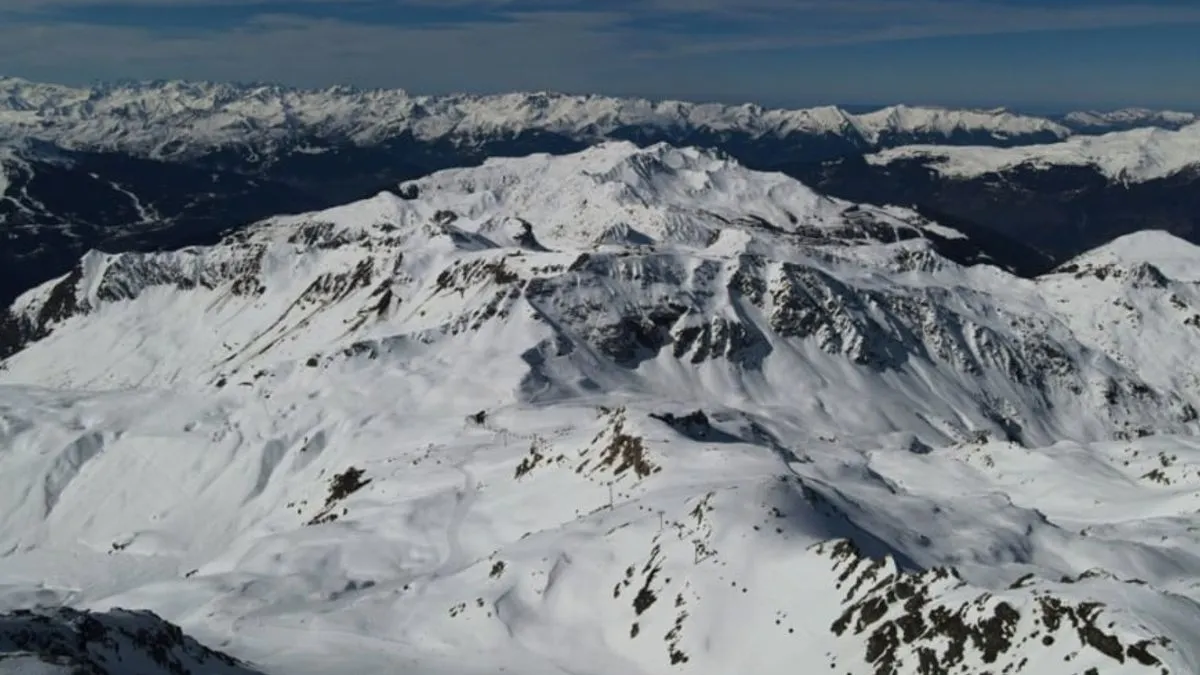 Svjedoci su odmah pozvali pomoć, a pokrenuta je velika akcija spašavanja