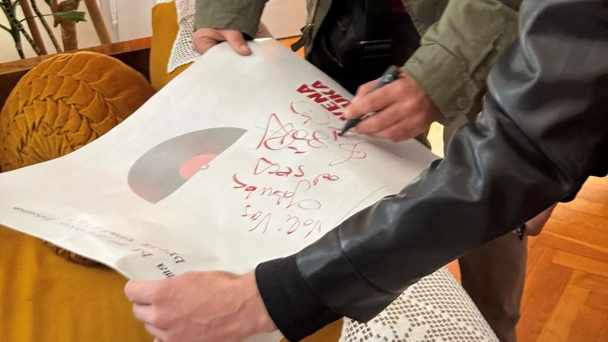 Sarajevo, opjevano mnogo puta i kroz njihove hitove, grad je u koji se uvijek vraćaju s posebnim emocijama.