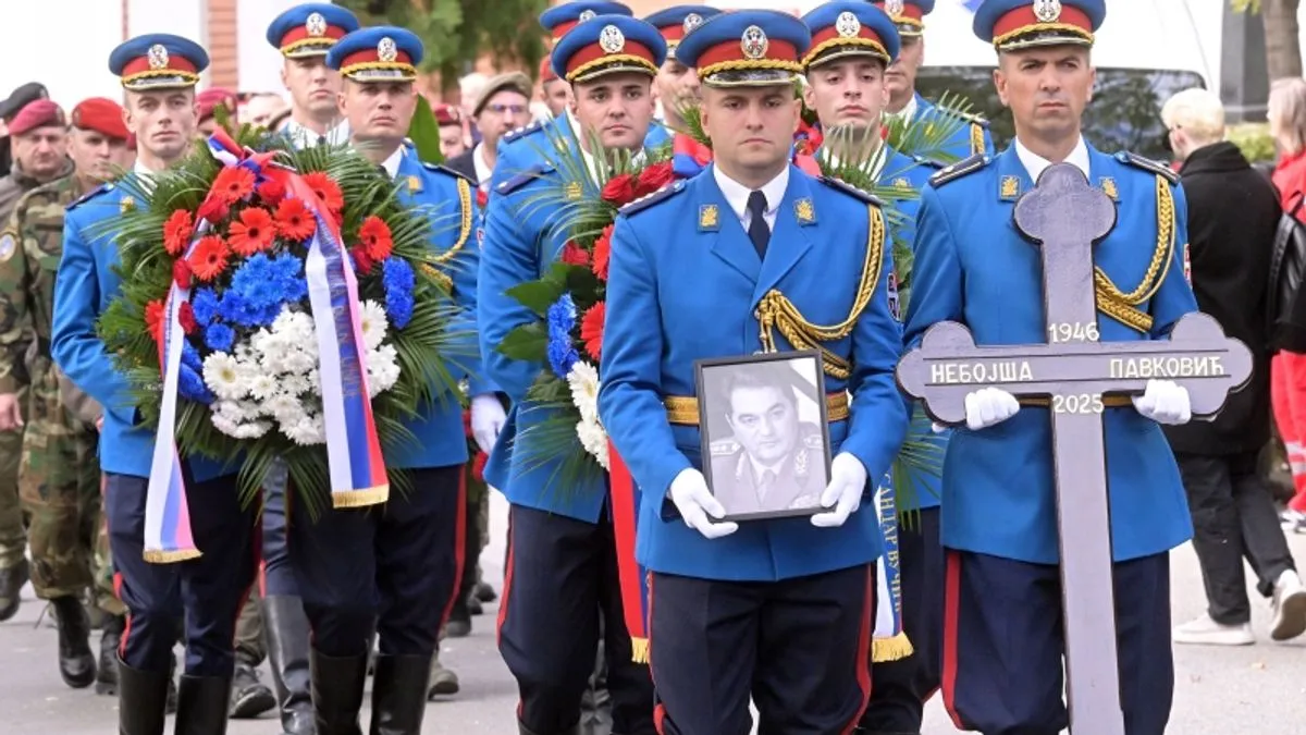 Aleksandar Vučić izjavio je da je Nebojšu Pavkovića 'ponosna Srbija dostojanstveno ispratila, onako kako dolikuje srpskim generalima i srpskim junacima'.