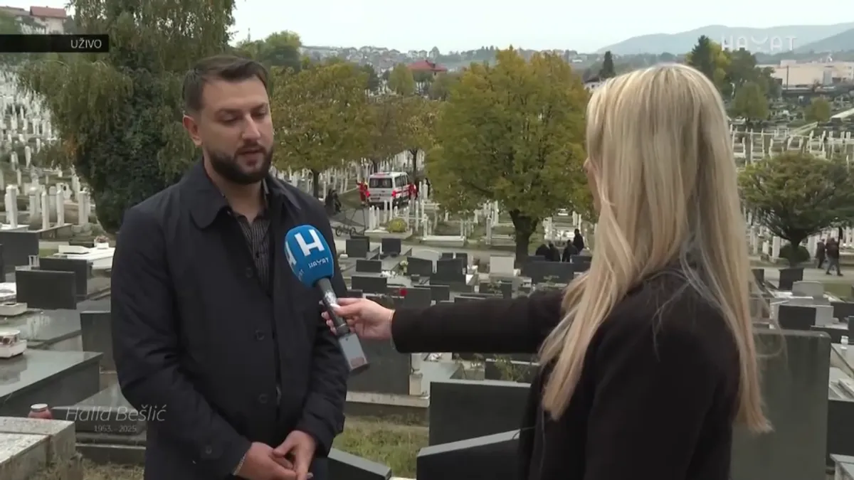 Mladog pjevača nadjačale suze tokom javljanja uživo: Halid je uvijek bio tu za nas!