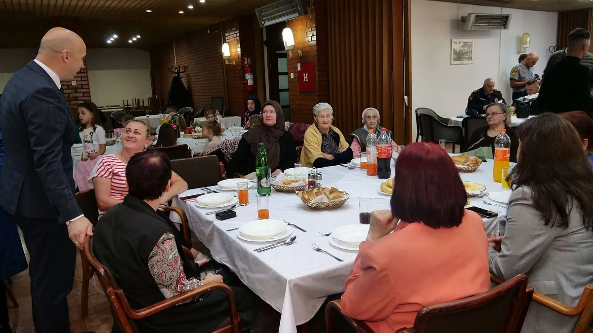 Svečanost u Domu penzionera ZDK: Prisustvovao premijer Pivić s delegacijom