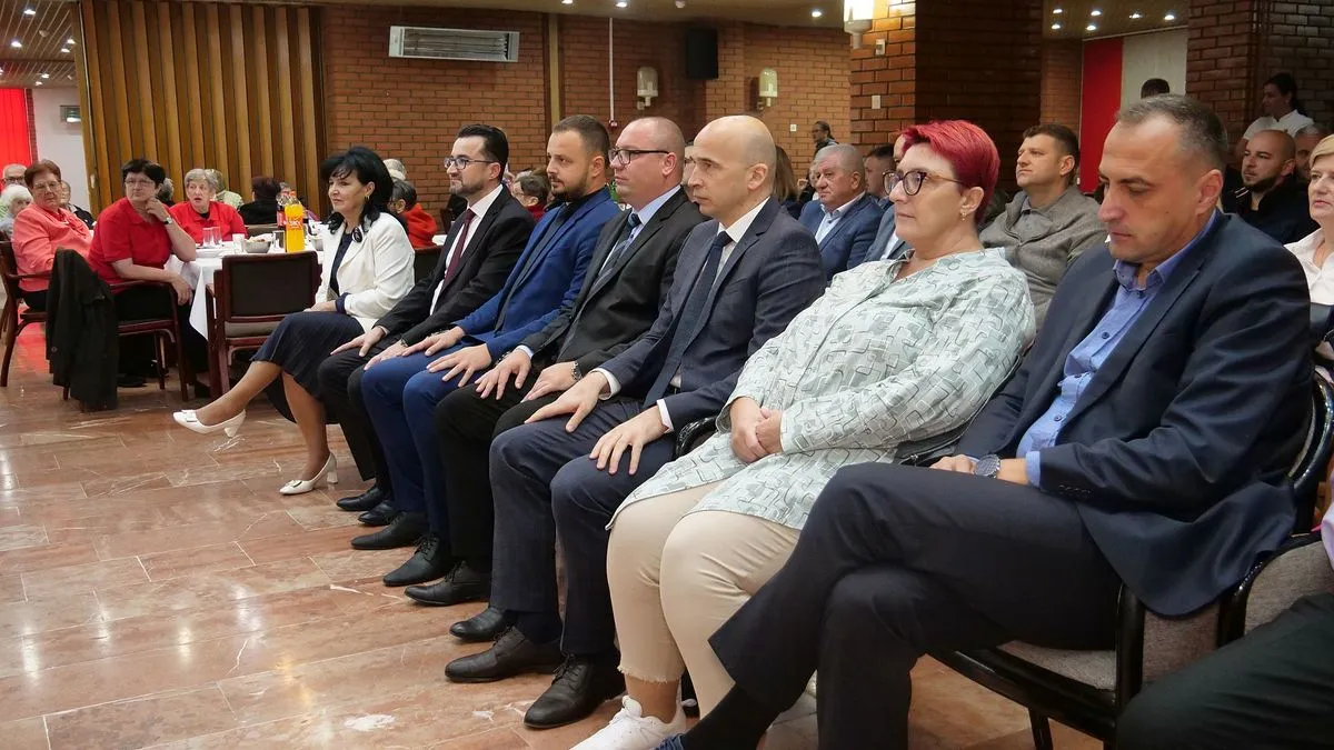 JU Dom penzionera sa stacionarom ZDK osnovan je prije 12 godina, a danas skrbi o 160 korisnika.