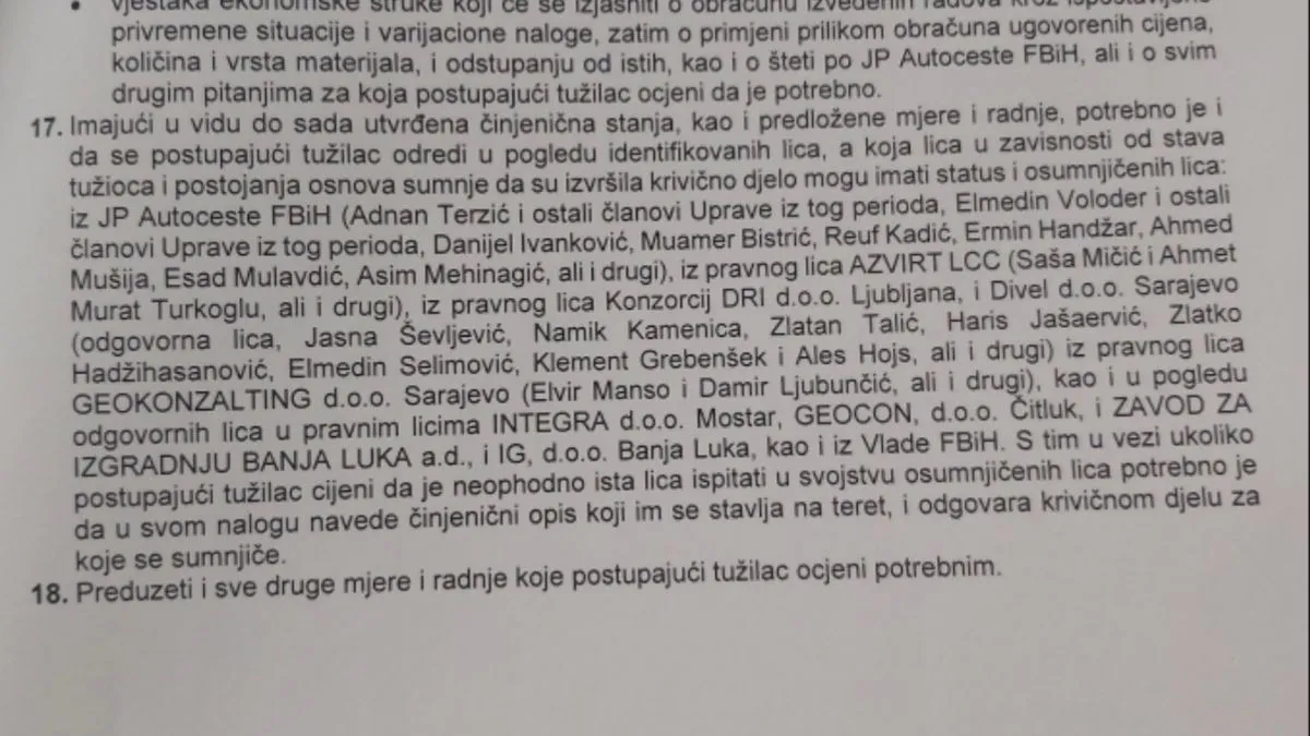 Munjić članovima Nezavisnog odbora uručio poklone prije sjednice o slučaju 'Spengavanje'