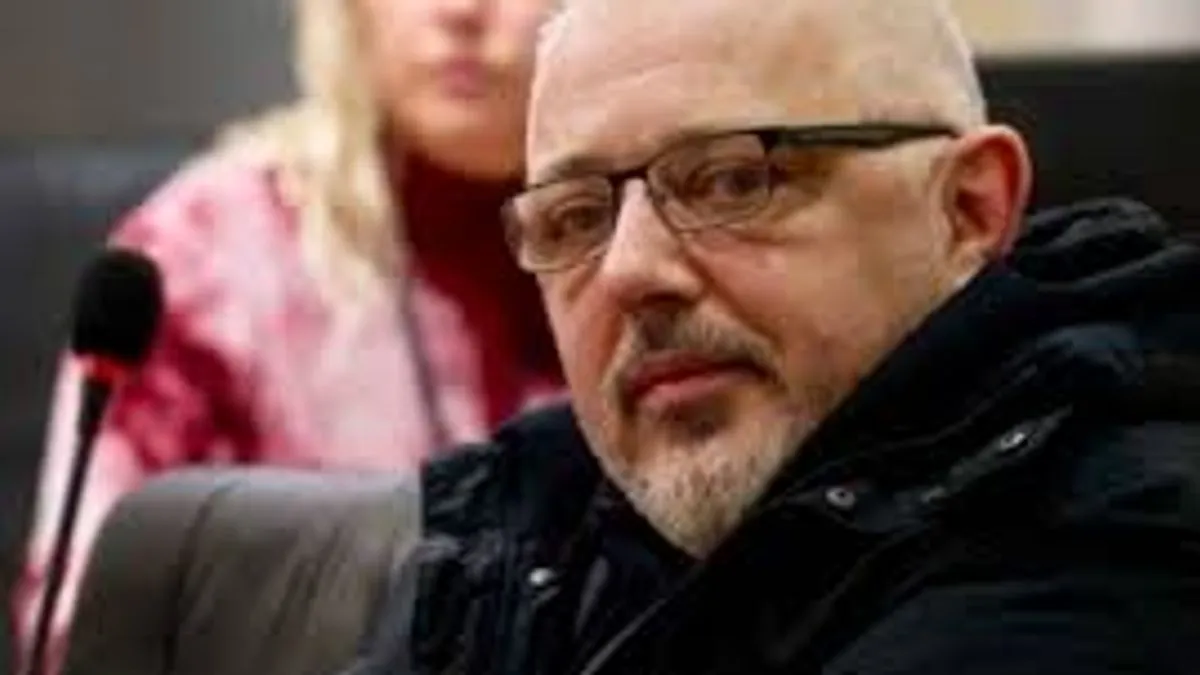 Pašić se sumnjiči za krivična djela psihičko nasilje putem informaciono-komunikacijske tehnologije i ugrožavanje sigurnosti