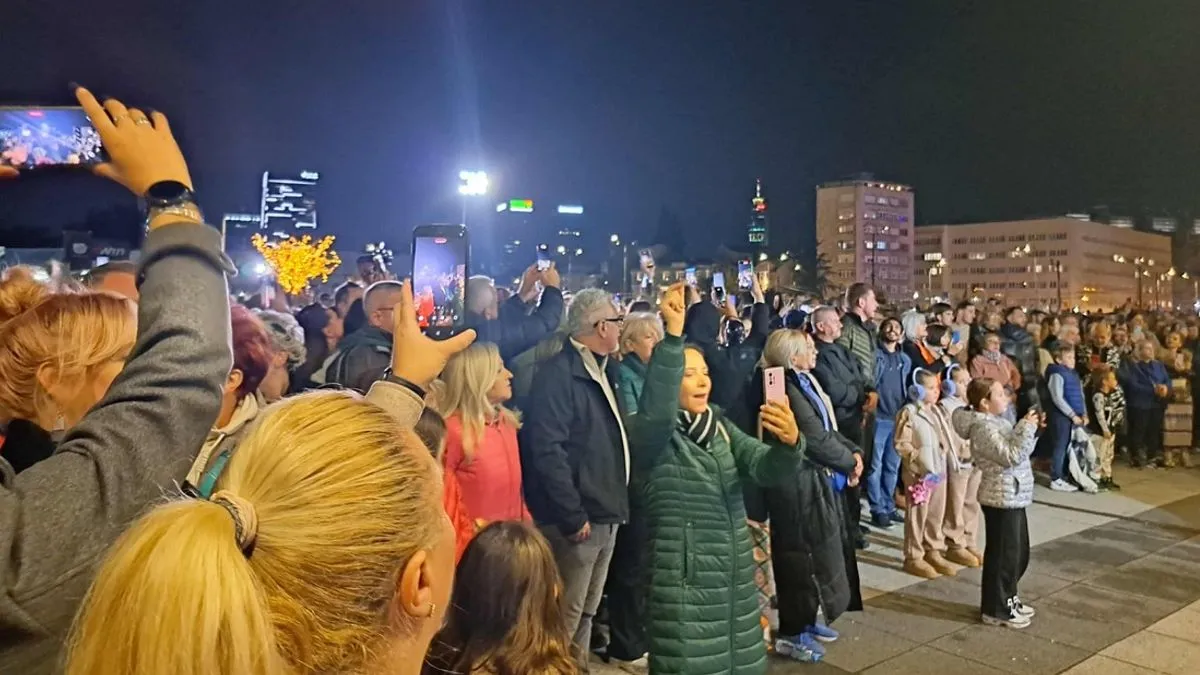 Halid je bio poznat kao čovjek koji je svojim glasom i karakterom spajao generacije, narode i zemlje