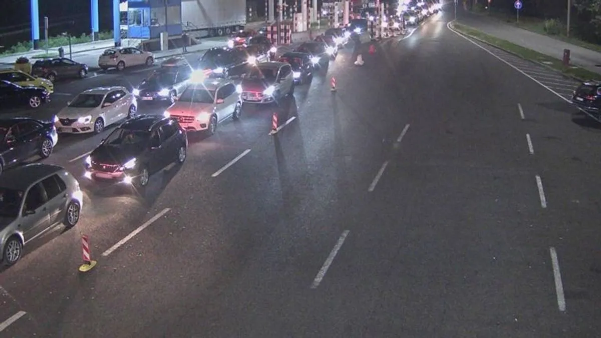 Zabranjen je saobraćaj za vozila preko pet tona najveće dozvoljene mase na graničnom prijelazu Karakaj 