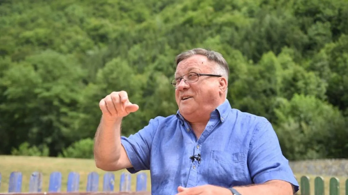 I nakon odlaska, on je s nama! Na današnji dan rođen je Halid Bešlić, čije su nas pjesme oblikovale