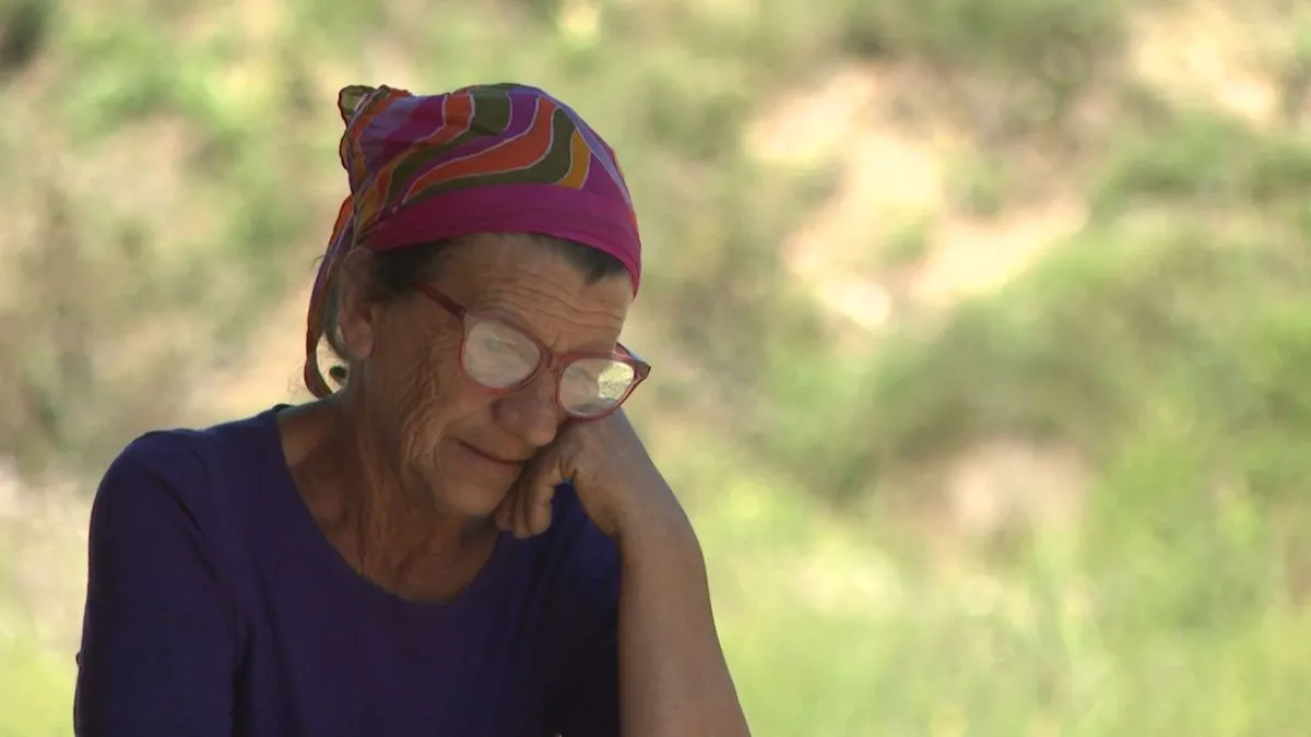 Govori o vlastitim bolestima, operacijama koje nije mogla priuštiti, o danima provedenim u bolnicama uz teško oboljelu djevojčicu.