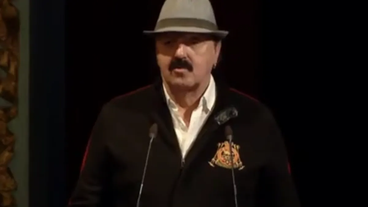 Kada umjetnik govori o umjetniku, to nije samo govor, to je svjedočanstvo iz srca, iz dna duše. Halid i Haris dijelili su godine, pozornice, aplauze, ali najviše prijateljstvo.
