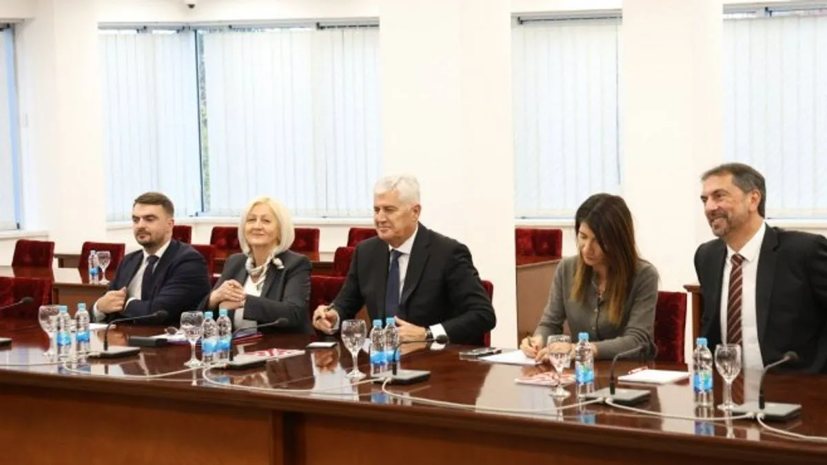 Tema razgovora bit će analiza dosadašnjeg rada ove dvije stranke u okviru koalicije na državnom nivou, ali i plan buduće saradnje.