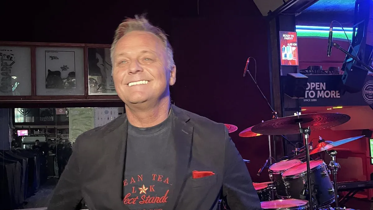 Večeras je nakon 16 godina u ''Slogi" nastupao Fazla