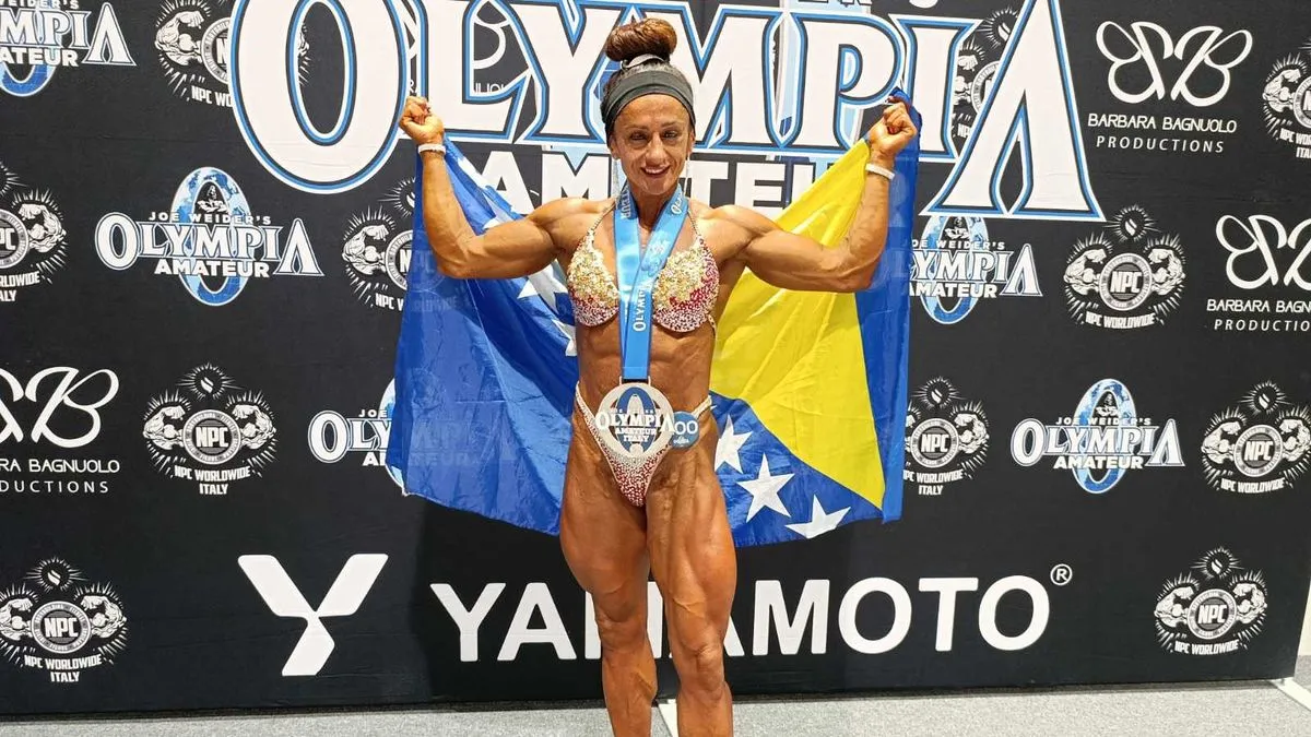 Elma je dobila i pozivnicu za Mister i Miss Universe, koje će se održati 18. oktobra u Njemačkoj