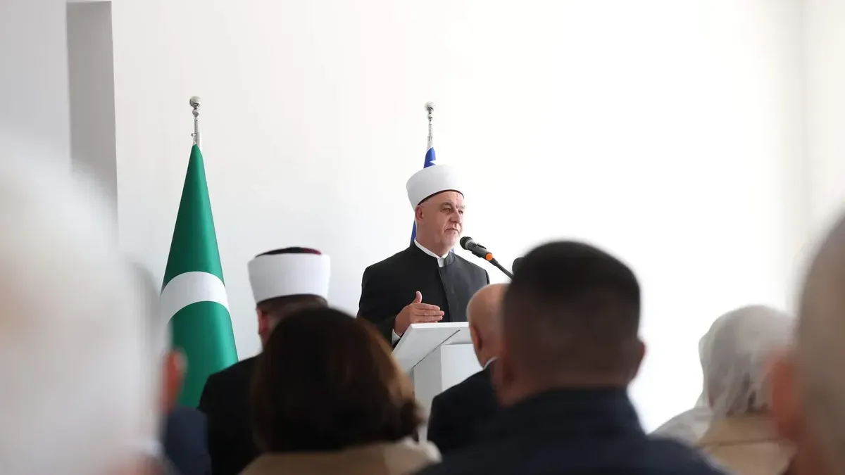 Hadžija Vahid s porodicom uvakufio objekt od 1,3 miliona KM: Ranije napravili džamiju i školu