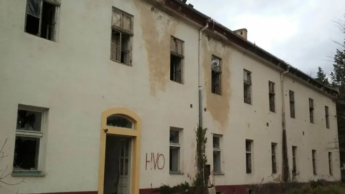  U dopisu se navodi da bi time Bosna i Hercegovina poslala jasnu poruku da je opredijeljena ka istini, pravdi i miru...