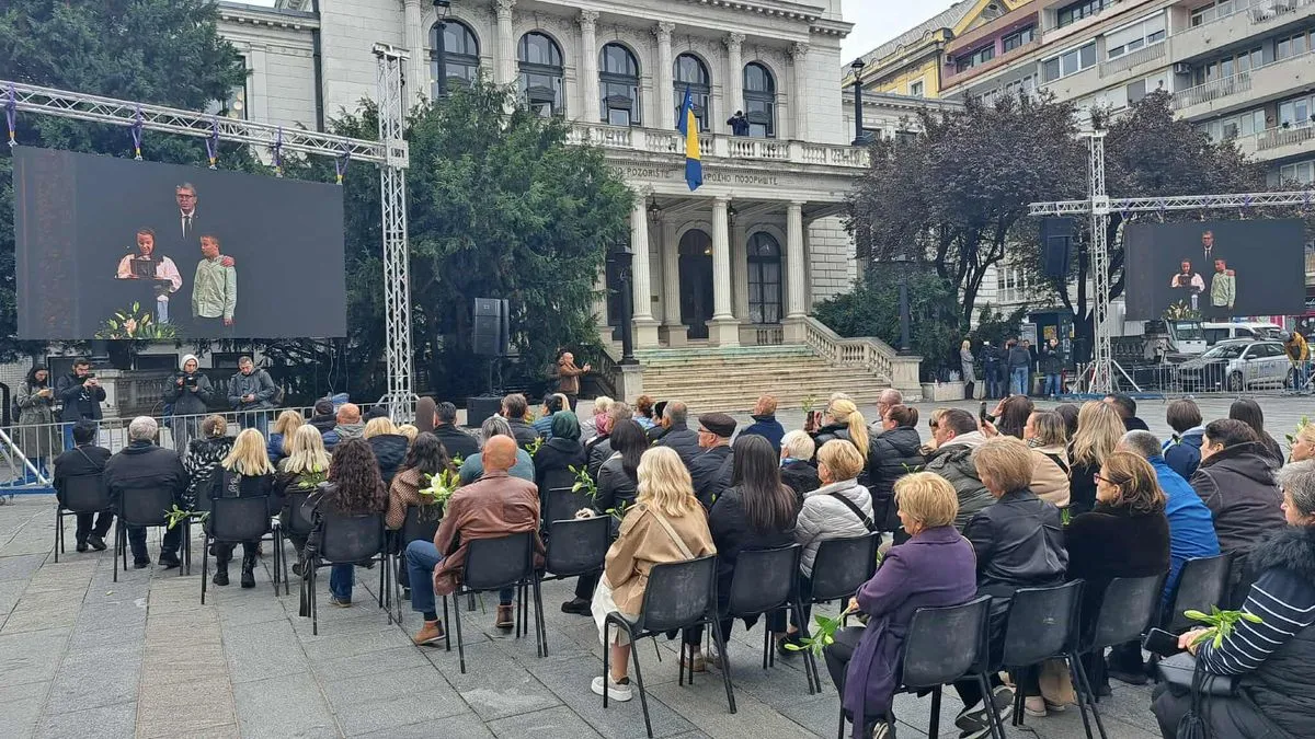 Specifičnost njegovog glasa ostat će upamćena zauvijek, i stihovi njegovih pjesama pjevat će se još dugo..